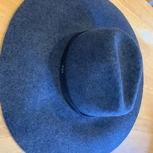 Ralph Lauren Men’s Wool Grey Fedora hat